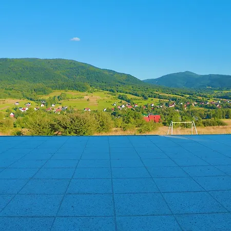 Beskid Island Dobra (Limanowa)