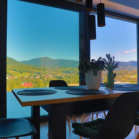 Beskid Island * Dobra (Limanowa)