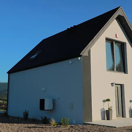 Beskid Island Dobra (Limanowa)