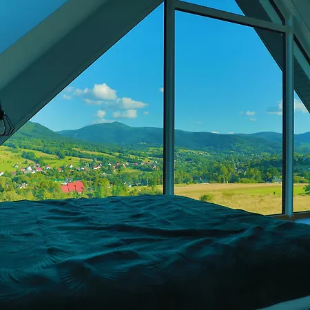 Beskid Island * Dobra (Limanowa)