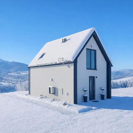 Beskid Island Dobra (Limanowa)