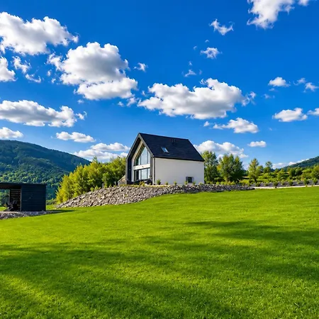 Beskid Island Dobra (Limanowa)