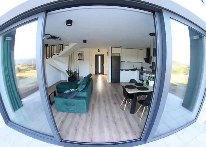 Beskid Island * Dobra (Limanowa)