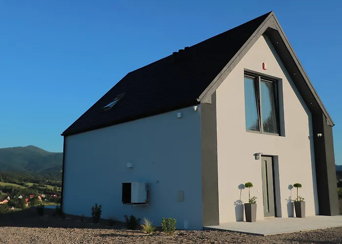 Beskid Island Dobra (Limanowa)